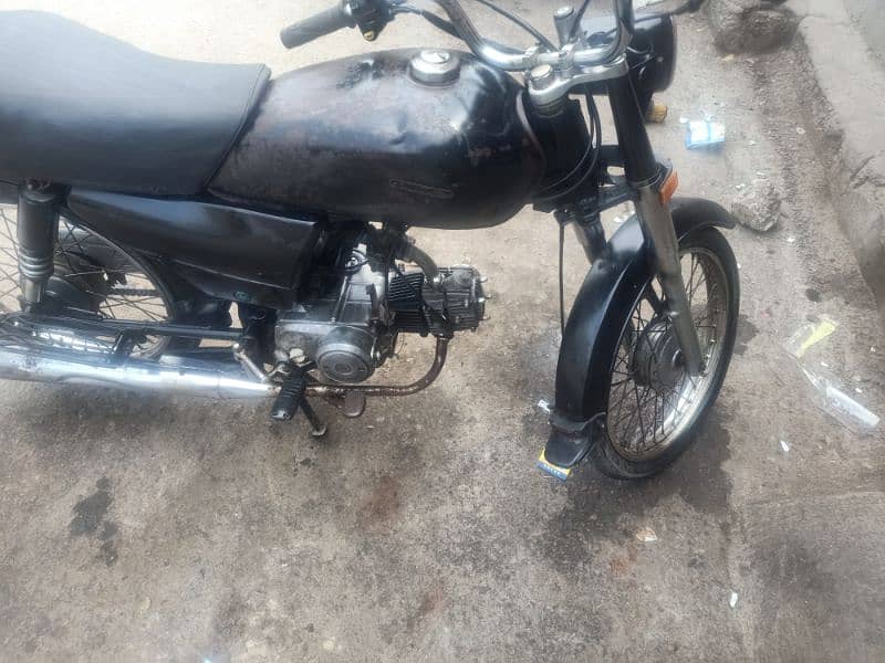 ok bike and serious buyer only call watasap 4
