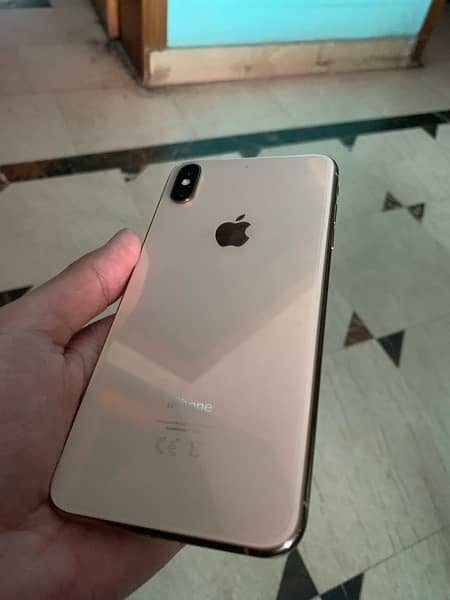 iphone xs max 64GB non pta (factory unlock) 1