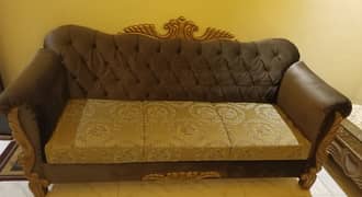 7 seater Sofa set just like New