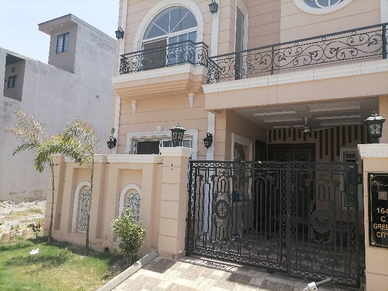 Highly-Desirable House Available In Green City For sale 3