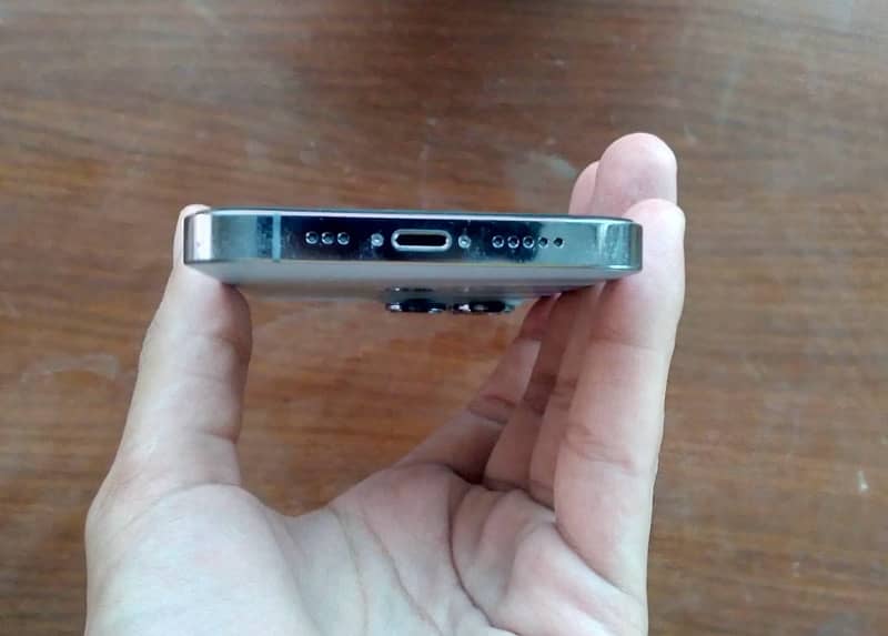 iPhone 13 Pro - 128GB Factory Unlock (Non PTA) 4