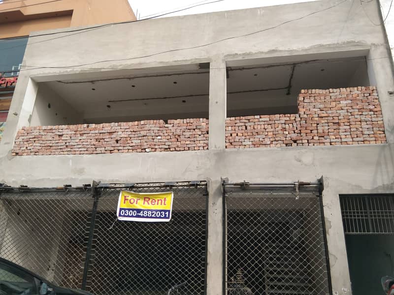 12 marla house for sale in johar town, ideal locaton 0