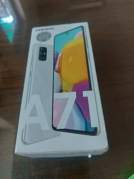 Samsung a71 with box charger pta approve 8gb/128gb 6