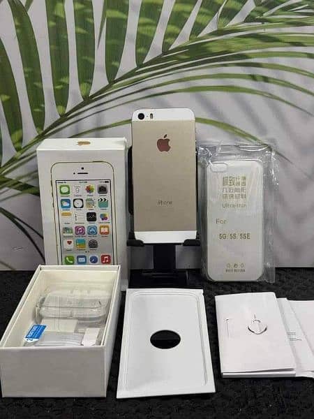 iPhone 5s/64 GB PTA approved for sale 0325=2882=038 3