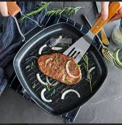 Non  stick pan 0