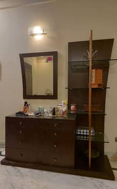 Solid Wood Dressing table with glass