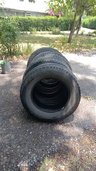 Dunlop Highway tires 285/60/18 tires for Land Cruiser 6