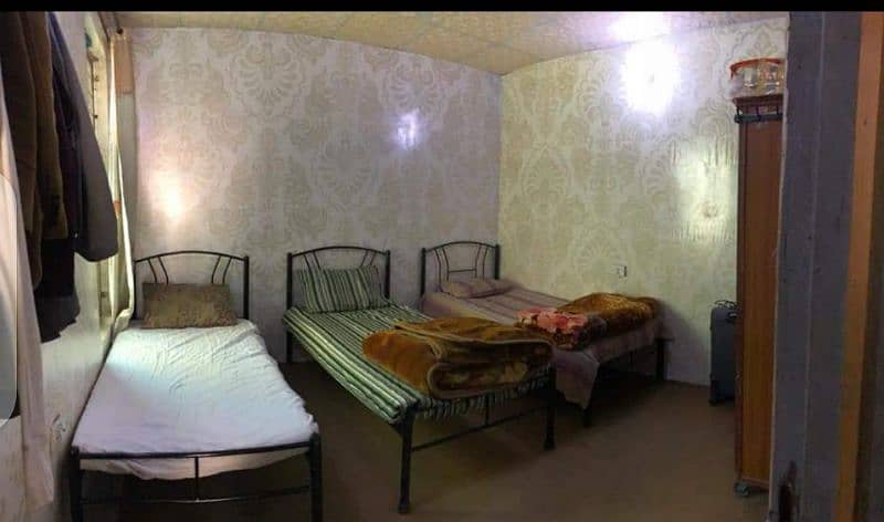Raza boys hostel single and sharing room available 1