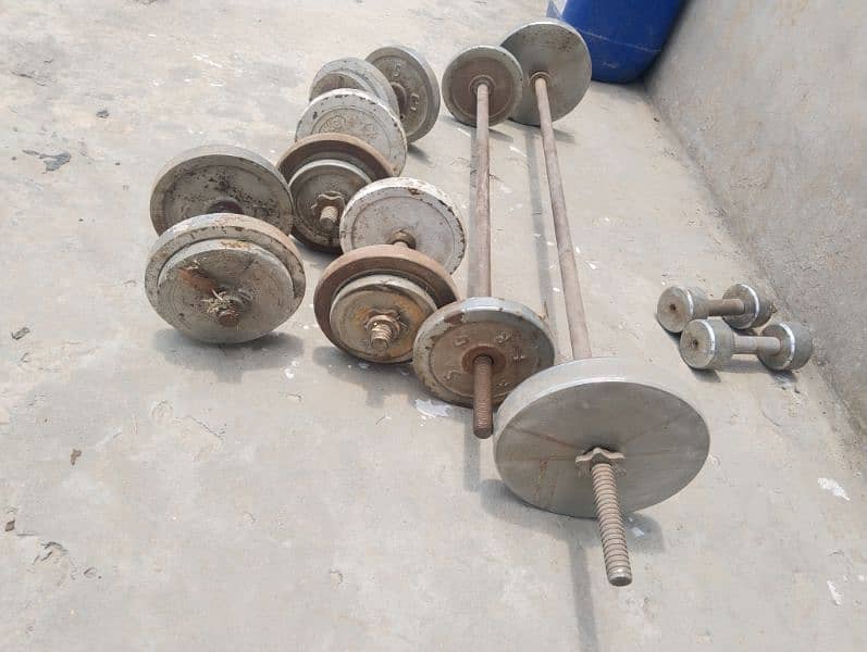 Gym Plates and Rod 0