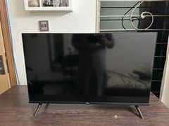 TCL tv (32 inch)