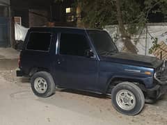 Daihatsu Rocky 1986 model jeep