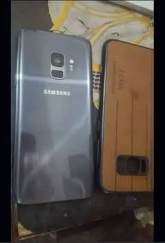 Samsung S9 FD . single sim aproved. 4/64.