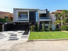 Near to Park Valencia - Block E 1 Kanal House Up For sale