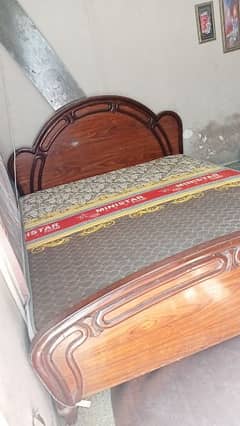Bed wooden