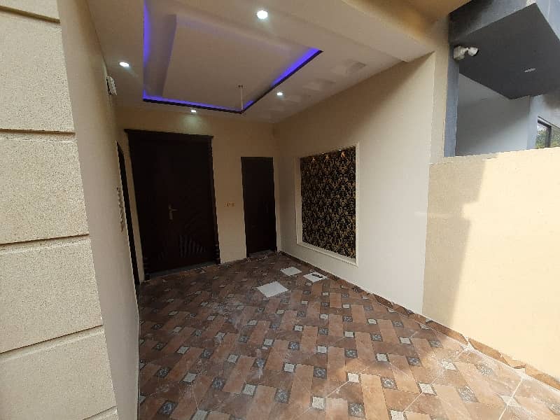 Spacious House Is Available For Sale In Ideal Location Of Citi Housing Scheme 4