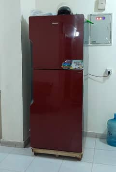 Gree Everest Refrigerator 9978