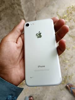 iphone 7 128gb non pta exchange possibal 03283153572