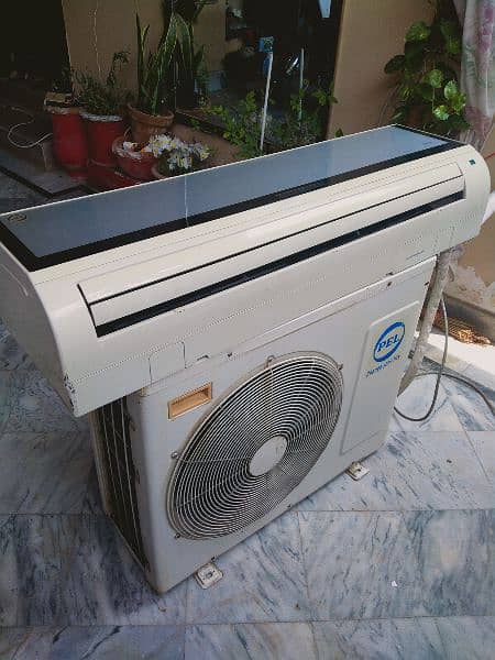 Pel 1.5 Ton Non Inverter Air Conditioner 0