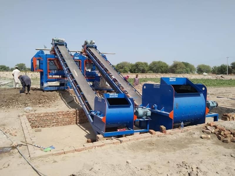 Fully automatic concrete paver blocks making machinery in pakistan 1