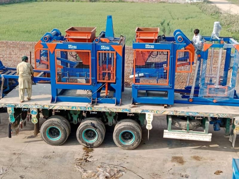 Fully automatic concrete paver blocks making machinery in pakistan 2