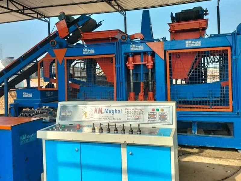 Fully automatic concrete paver blocks making machinery in pakistan 4