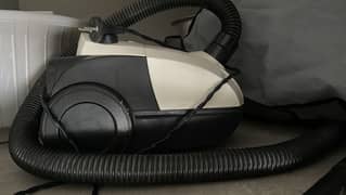 Vacuum Cleaner for Sale!