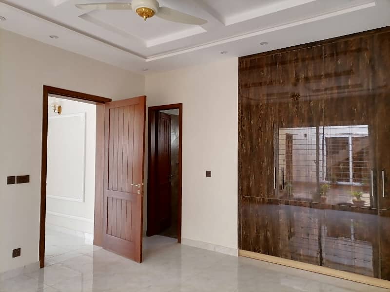 Spacious 10 Marla House Available For sale In Punjab University Society Phase 2 0