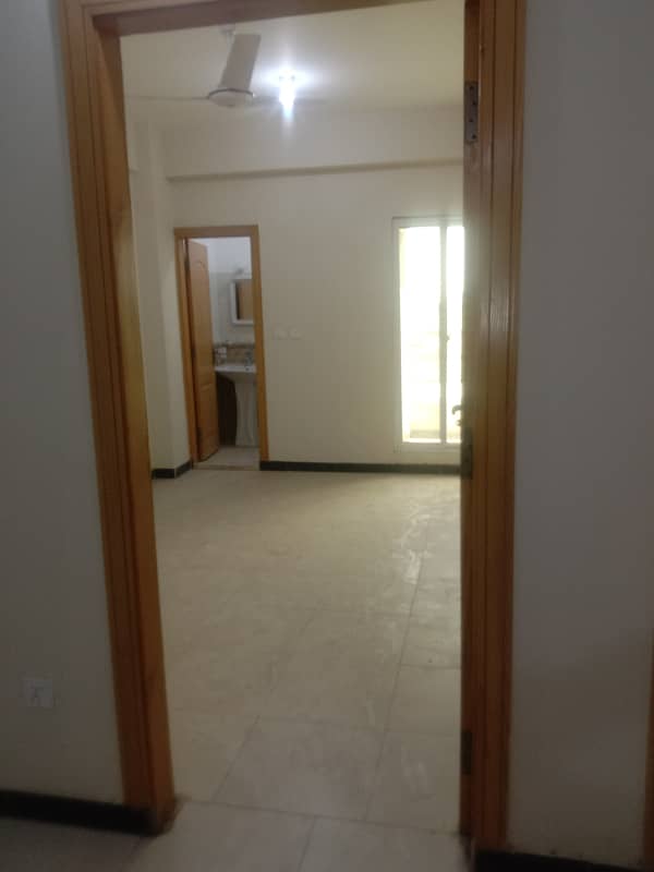 2 BEDROOM FLAT FOR RENT in F-17 Islamabad 10