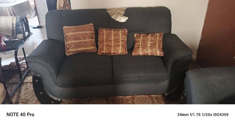 7seater sofa set 0