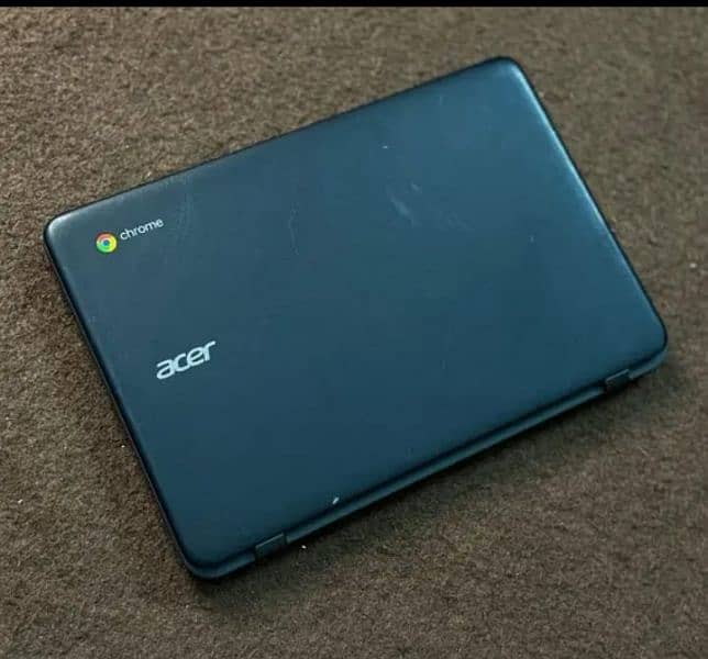 Acer C732 Chromebook Touchscreen Playstore supported 4/32gb 1