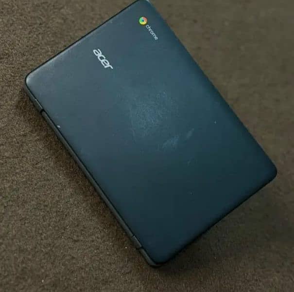 Acer C732 Chromebook Touchscreen Playstore supported 4/32gb 2