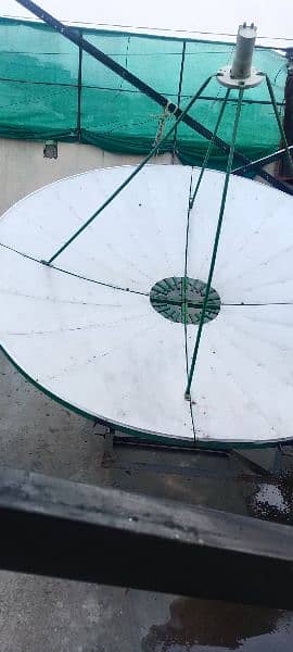 Dish Antenna 03 piece price total 15500 with all elmby 4