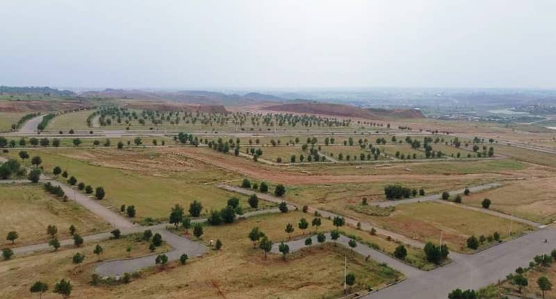 8MARLA Plot For sale DHA valley Phase 7 Islamabad 0