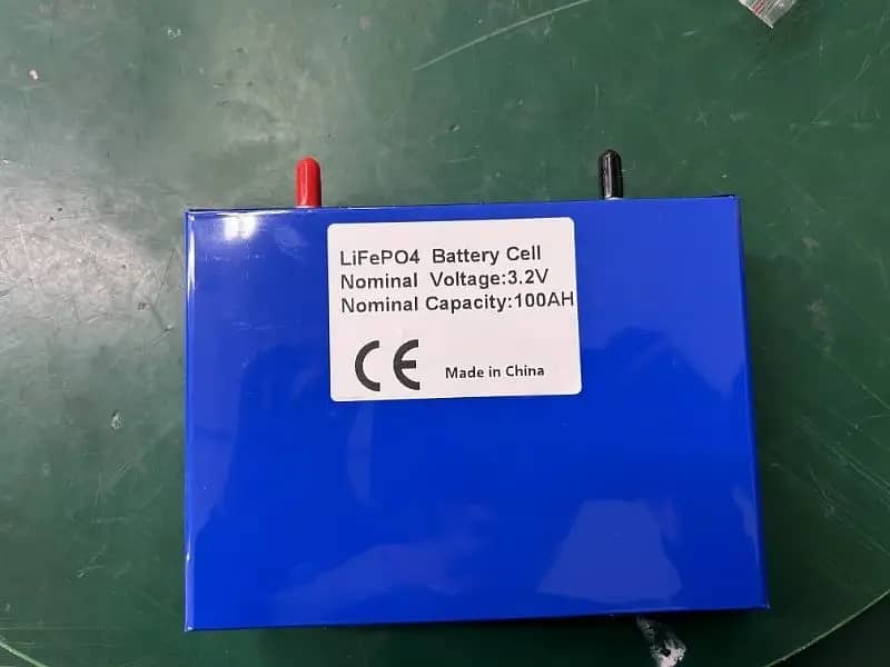 Lithium LiFe p04  Cell 3.3 /3.2v 100ah 6