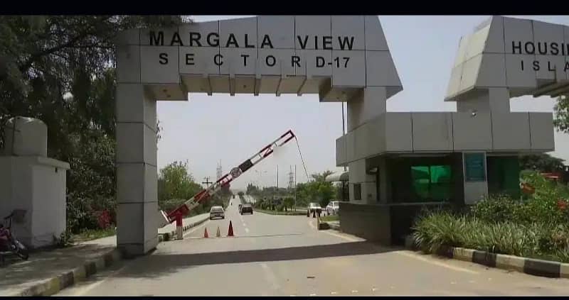 8 Marla plot for sale in D-17 Islamabad 0