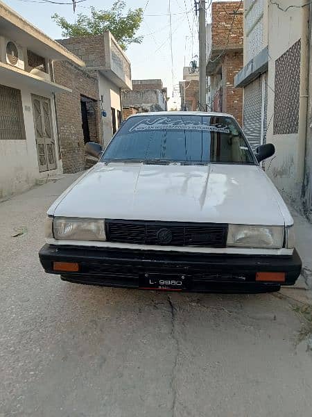 Nissan Sunny 1987 5