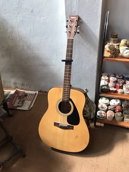 yahama f335 original guitar with pre built amp 0