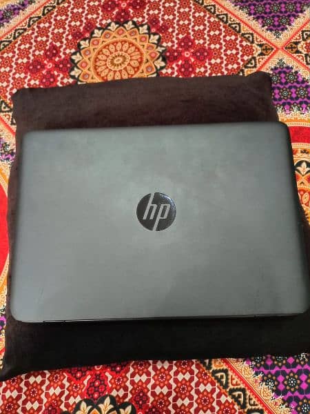 hp laptop very good condition 9