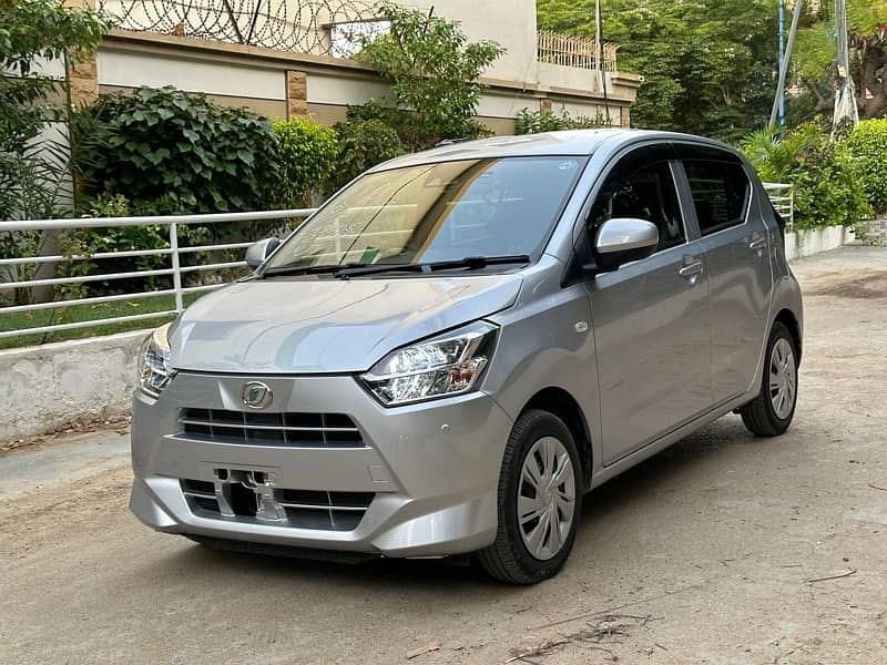 Daihatsu Mira 2020 0