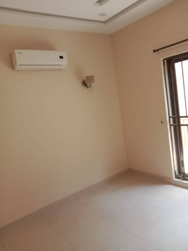 5 Marla Brand New Condition Full House Available For Rent In Canal Garden Near Bahria Town Lahore 3