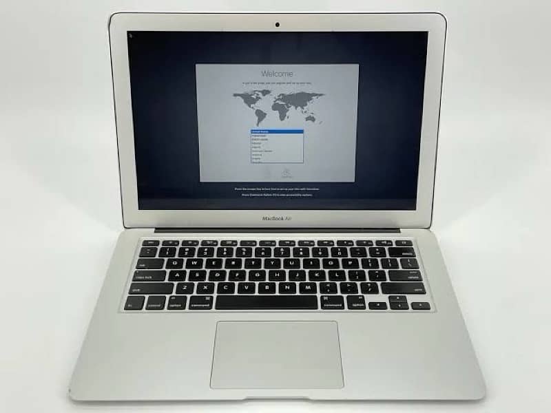 USA sy aya hy macbook air world slimiest laptop 0