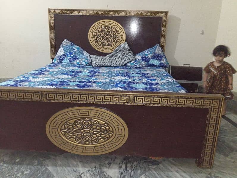 Best Wooden Bed For Sale 1