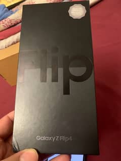 Samsung Z flip 4 graphite color PTA official Approved 0