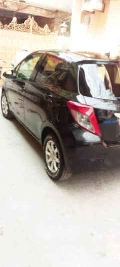 Toyota Vitz 2012