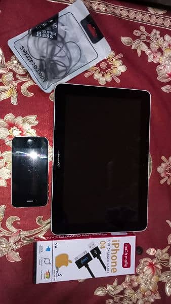 Samsung tab and iphone 4s with free handfree and charger best deal 5