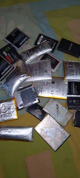 Scrap Batteries Sell Karrha hun Mai Mobile ki 0