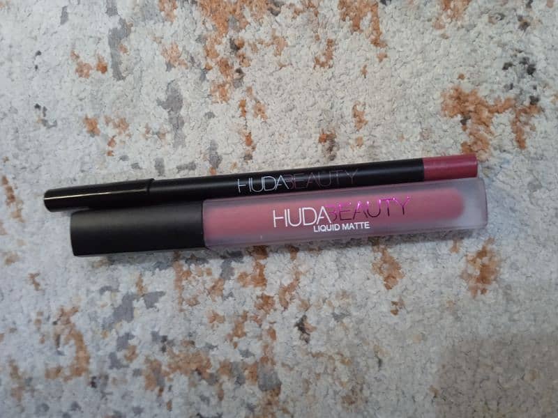 HudaBeauty Lip Mate with Lip Pencil For Sale 1