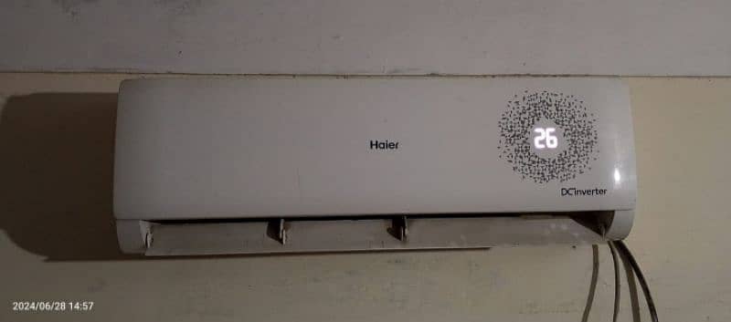 Hair DC inverter Model HSU-12HR0/USDC(W) 1