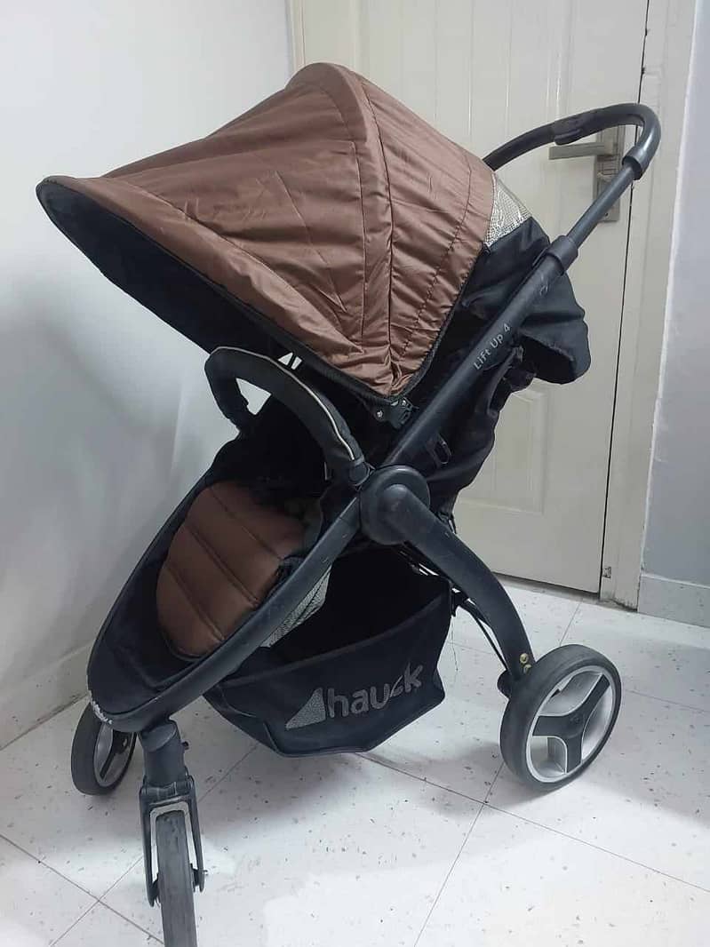 Baby stroller, carry cot + car seatset 4 in 1. 7