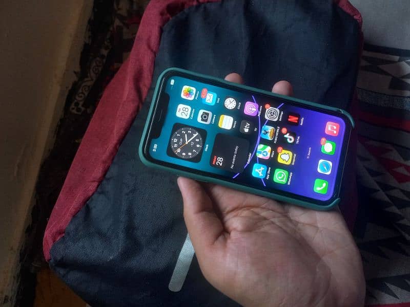 iphone xR 128/nonpta 1